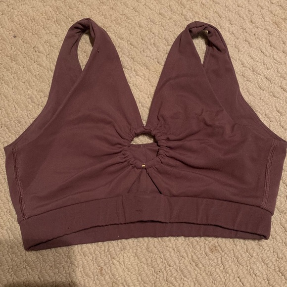 V2 Whitney Simmons collection 2 piece set - Picture 7 of 10